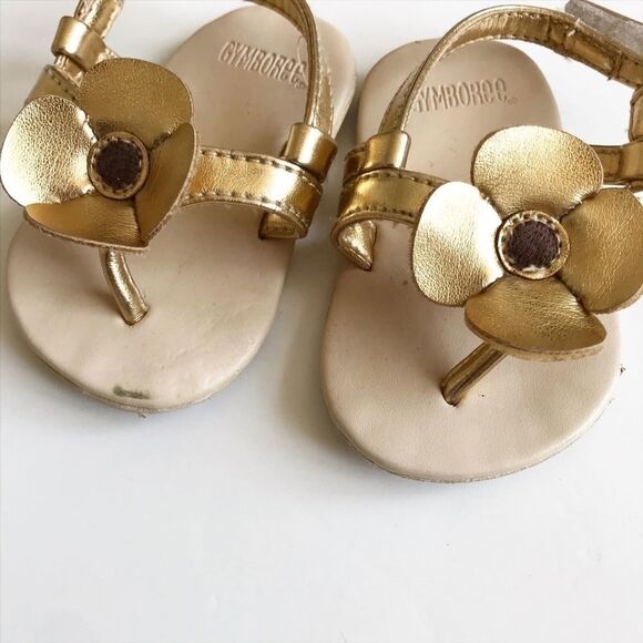 Gymboree gold flower sandals GUC size 2 - Picture 2 of 3